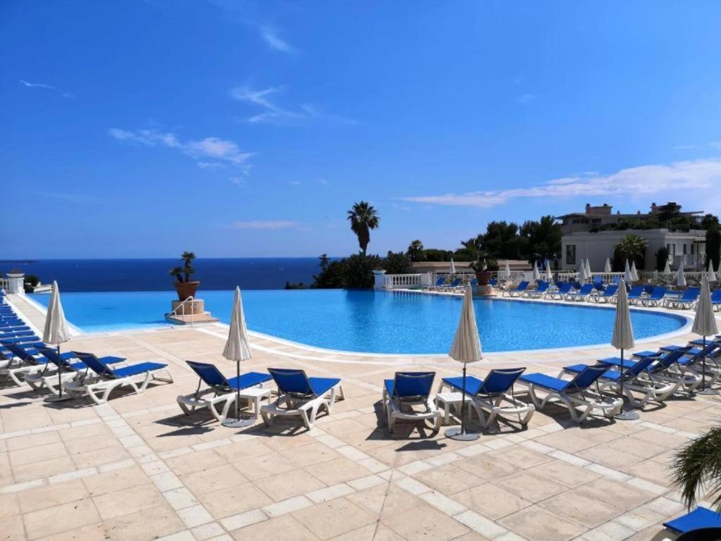 Paradise Cannes